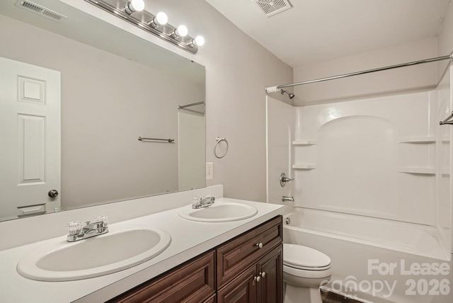 11342 Astoria Drive, Charlotte, NC 28262