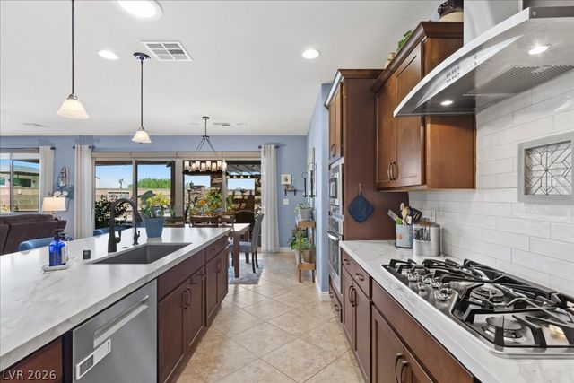 6982 Hopi Summit Court, Las Vegas, NV 89149