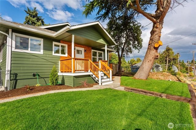 1665 S 42nd Street, Tacoma, WA 98418