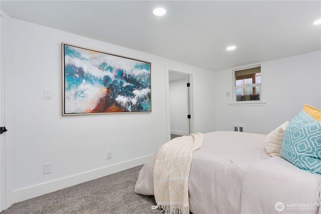 1665 S 42nd Street, Tacoma, WA 98418