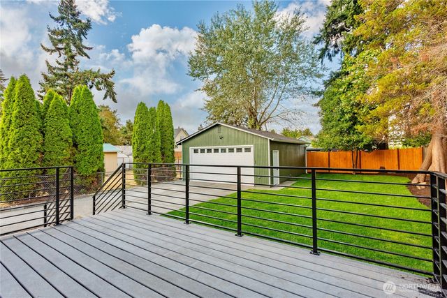 1665 S 42nd Street, Tacoma, WA 98418