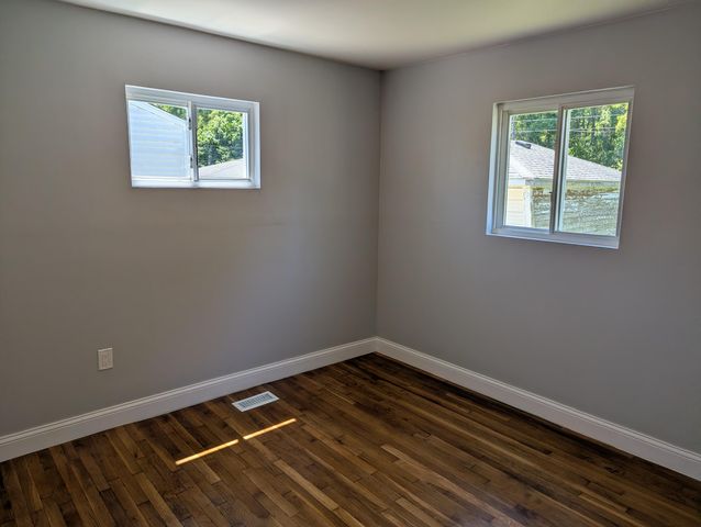 2736 Appleridge Street, Ypsilanti Twp, MI 48198
