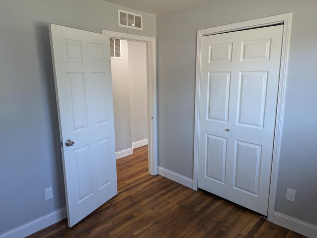 2736 Appleridge Street, Ypsilanti Twp, MI 48198