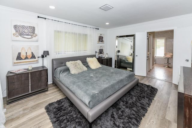 880 Hickory Terrace, Boca Raton, FL 33486