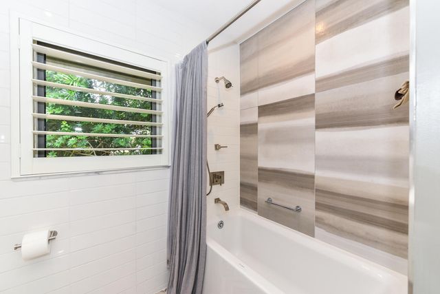 880 Hickory Terrace, Boca Raton, FL 33486