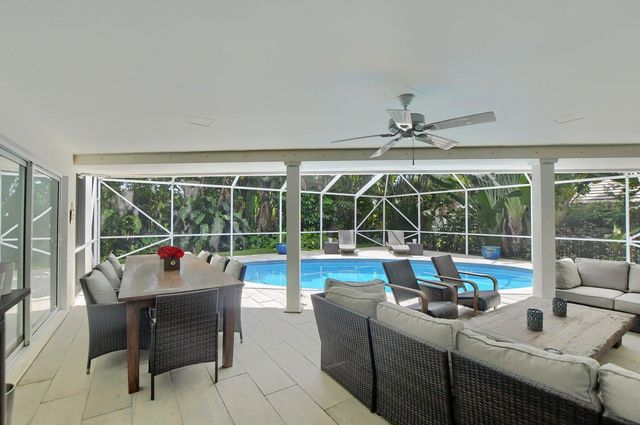 880 Hickory Terrace, Boca Raton, FL 33486
