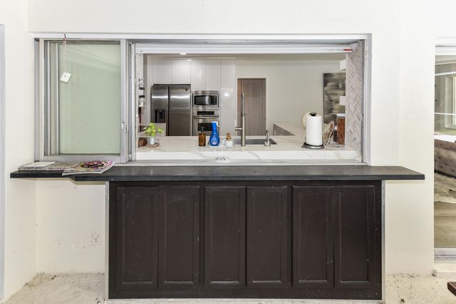 880 Hickory Terrace, Boca Raton, FL 33486