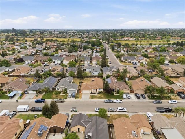 1588 Michoacan Court, Madera, CA 93638