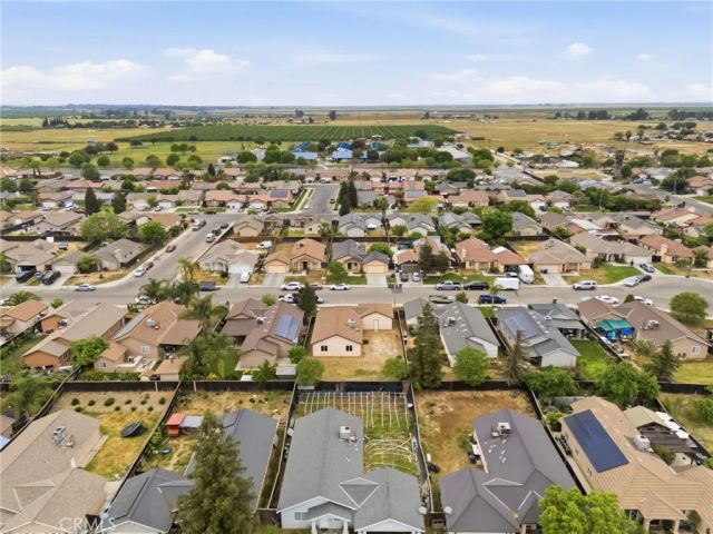 1588 Michoacan Court, Madera, CA 93638