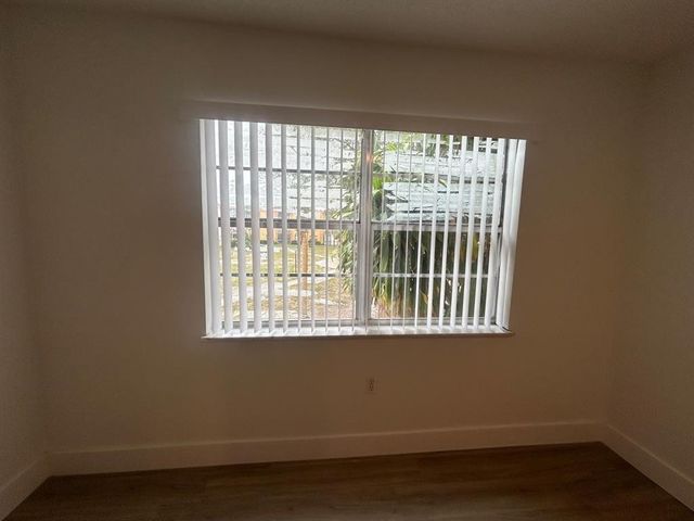 4334 NW 9th Avenue 9-2B, Deerfield Beach, FL 33064