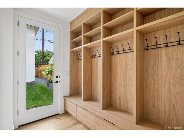 1680 S Madison St, Denver, CO 80210