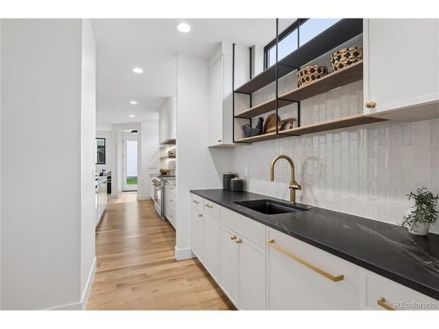 1680 S Madison St, Denver, CO 80210