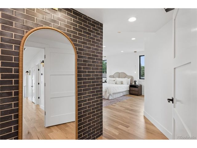 1680 S Madison St, Denver, CO 80210