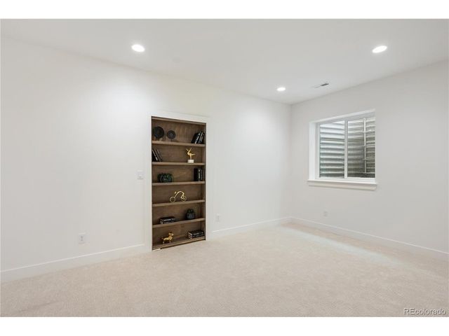 1680 S Madison St, Denver, CO 80210