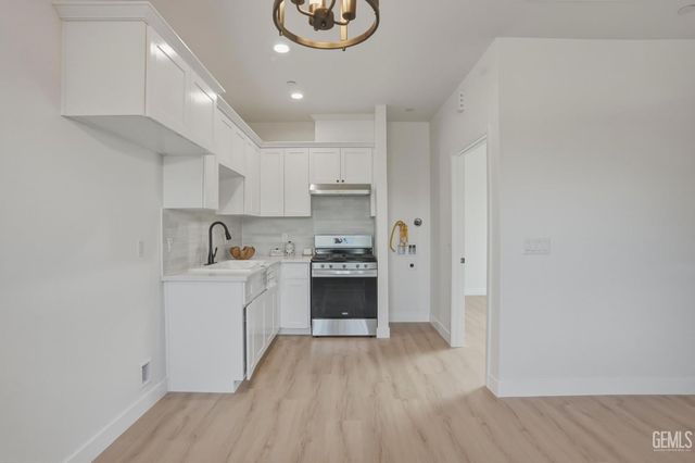 1646 Clinton Street, Delano, CA 93215