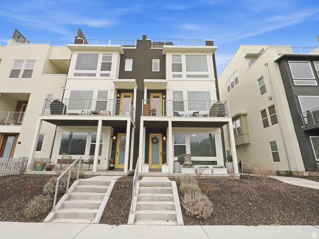 571 N 1400 W, Farmington, UT 84025