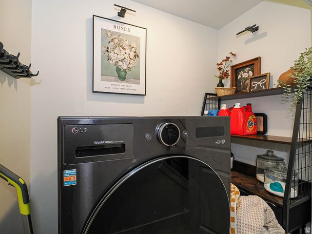 571 N 1400 W, Farmington, UT 84025