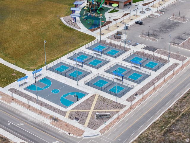 571 N 1400 W, Farmington, UT 84025