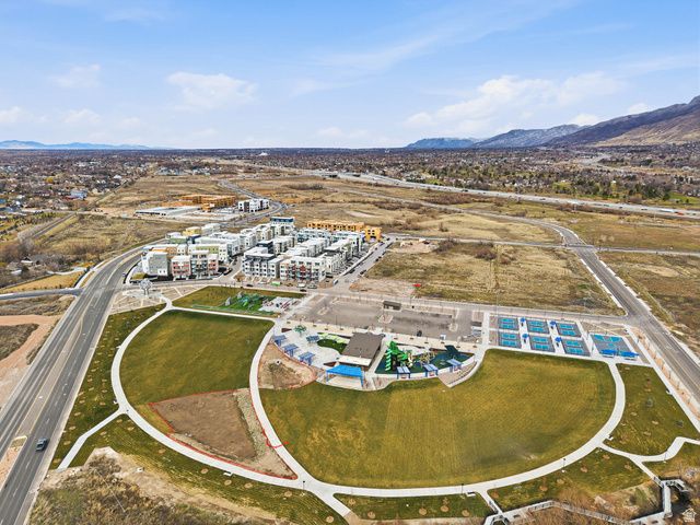 571 N 1400 W, Farmington, UT 84025