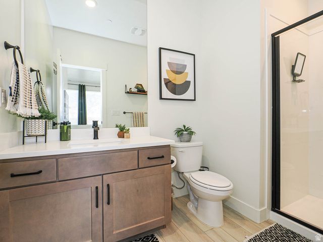 571 N 1400 W, Farmington, UT 84025