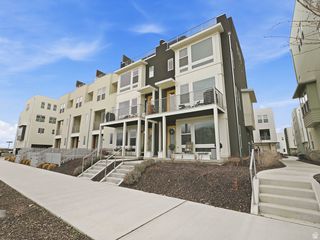 571 N 1400 W, Farmington, UT 84025