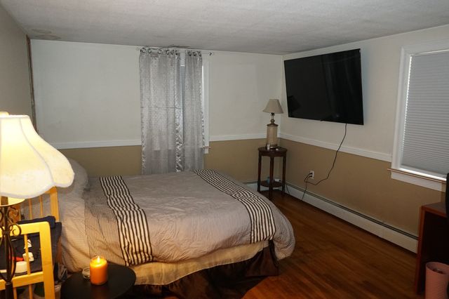 492 Kingman Street, Taunton, MA 02718