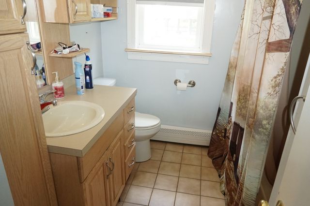 492 Kingman Street, Taunton, MA 02718