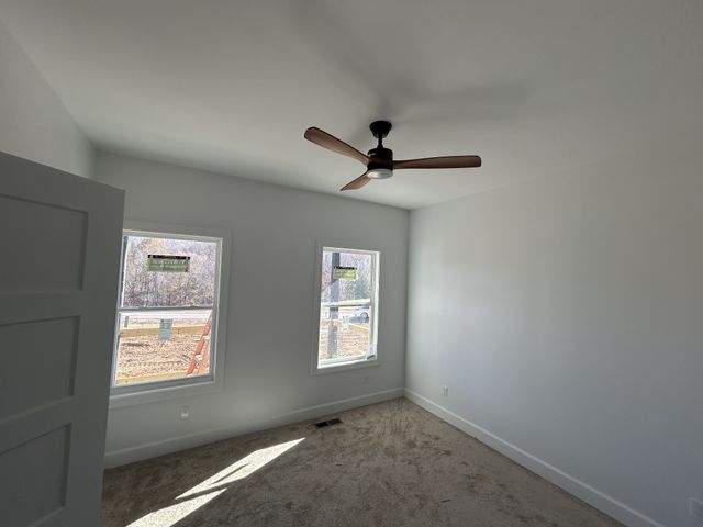 159 Creekside Lane, Lafayette, TN 37083