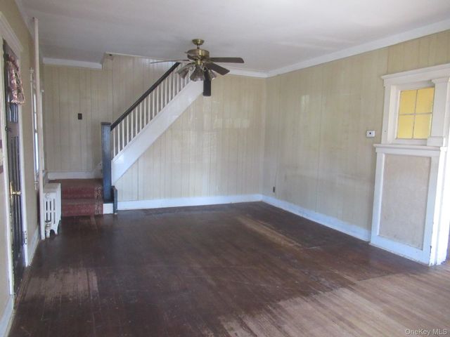 72 Waterstone Road, Greenwood Lake, NY 10925