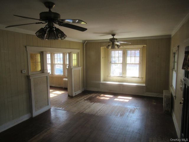 72 Waterstone Road, Greenwood Lake, NY 10925