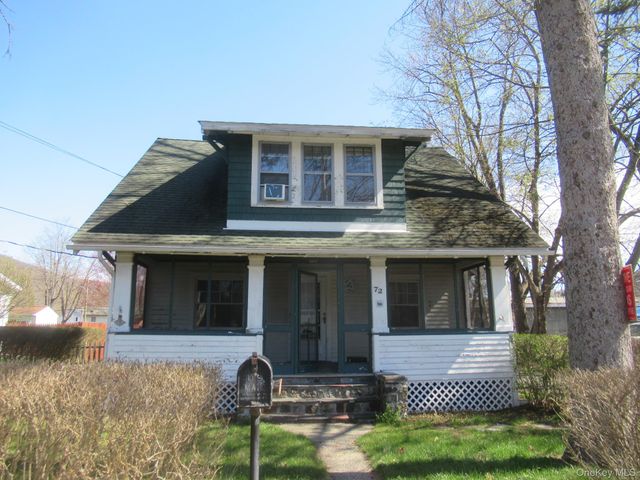 72 Waterstone Road, Greenwood Lake, NY 10925