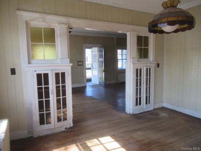 72 Waterstone Road, Greenwood Lake, NY 10925