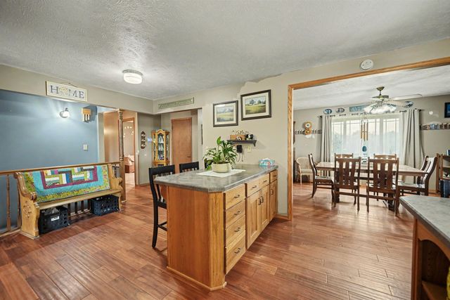 5501 E Shipton Rd., New Cambria, KS 67470