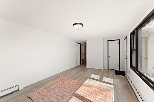 50 70th Way NE, Fridley, MN 55432