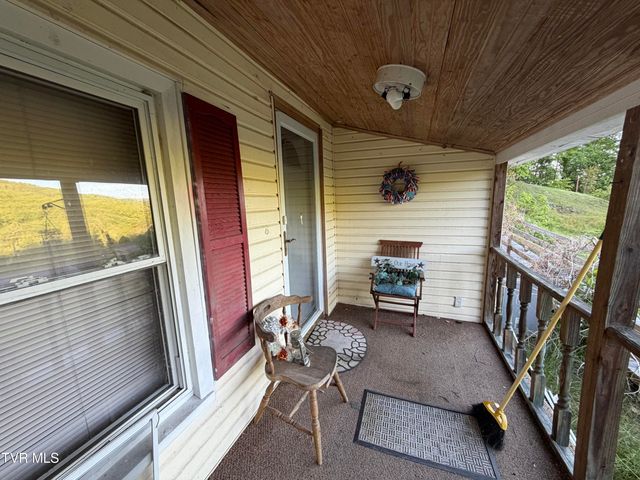 816 North 15 Street, Big Stone Gap, VA 24219