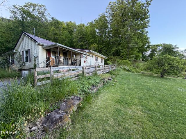816 North 15 Street, Big Stone Gap, VA 24219
