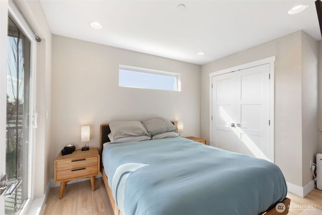 16021 11th Avenue SW, Seattle, WA 98166