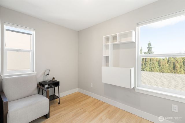 16021 11th Avenue SW, Seattle, WA 98166