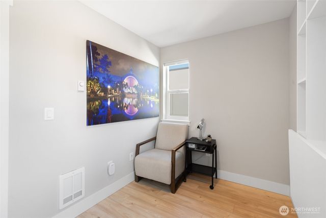 16021 11th Avenue SW, Seattle, WA 98166
