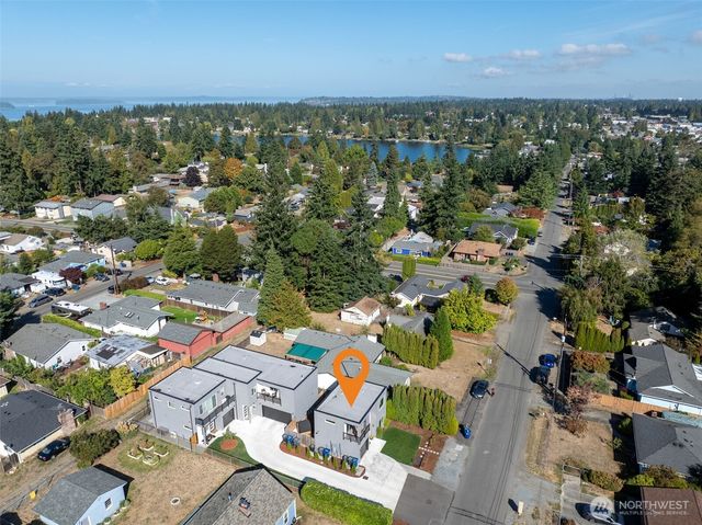 16021 11th Avenue SW, Seattle, WA 98166
