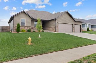 1026 S Gettysburg Loop, Republic, MO 65738