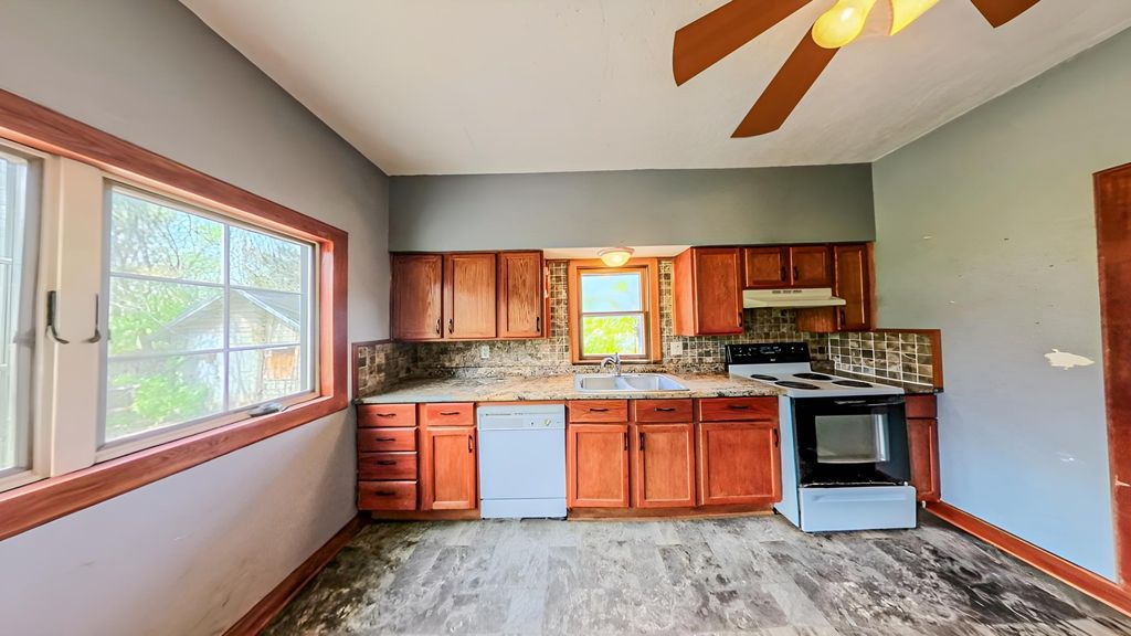 320 N 3rd Street, Le Sueur, MN 56058 — photo 5
