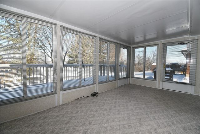 107 Queen Dr, Monroeville, PA 15146