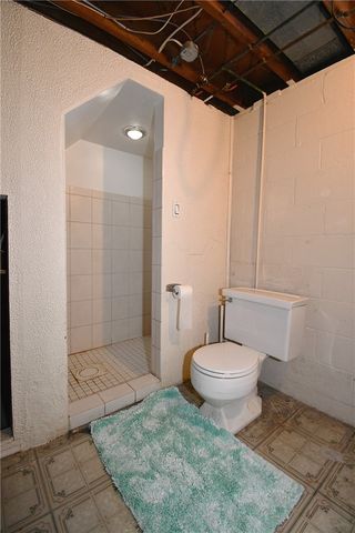 107 Queen Dr, Monroeville, PA 15146