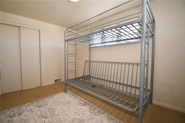 107 Queen Dr, Monroeville, PA 15146