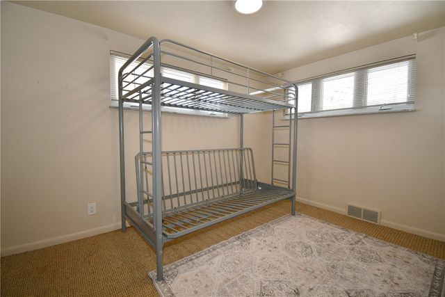 107 Queen Dr, Monroeville, PA 15146