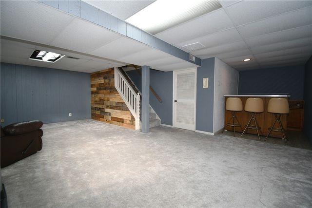 107 Queen Dr, Monroeville, PA 15146