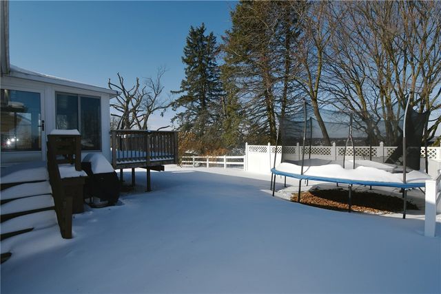 107 Queen Dr, Monroeville, PA 15146