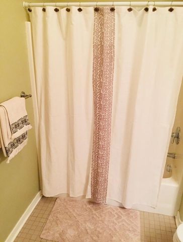 619 8th Street SE 115, Minneapolis, MN 55414