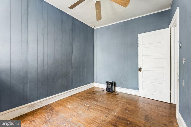 5424 RIDGEWOOD ST, Philadelphia, PA 19143